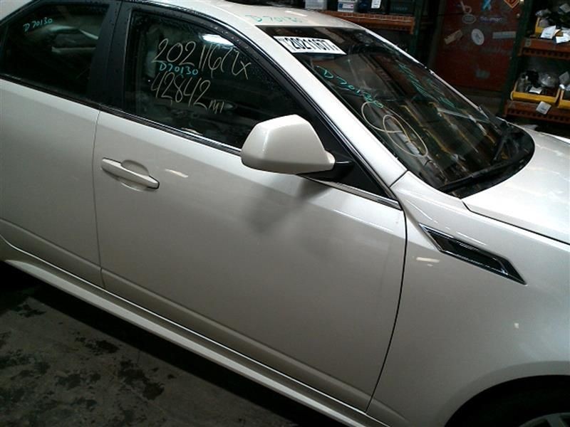 Passenger Right Front Door Station Wagon Fits 08-14 CTS 560652