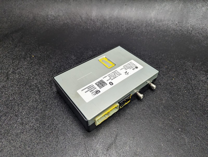 Telematics Communication Control Module 2017 Cadillac Escalade ESV 84221924