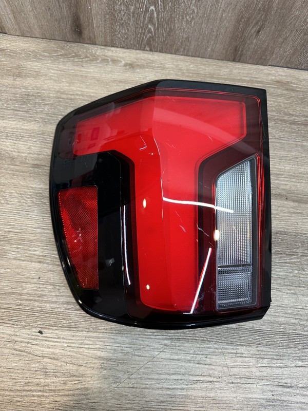 2026 HONDA PASSPORT LH OUTER TAILLIGHT ASSY OEM