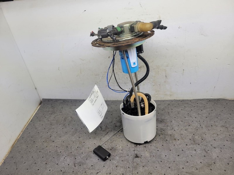 Fuel Pump Assembly Crew Cab 4.8L Fits 10-13 SIERRA 1500 PICKUP 1762453