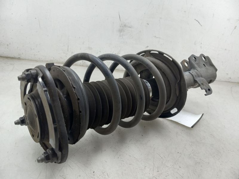 14-19 TOYOTA COROLLA SE 1.8L FWD AT DRIVER SIDE FRONT STRUT