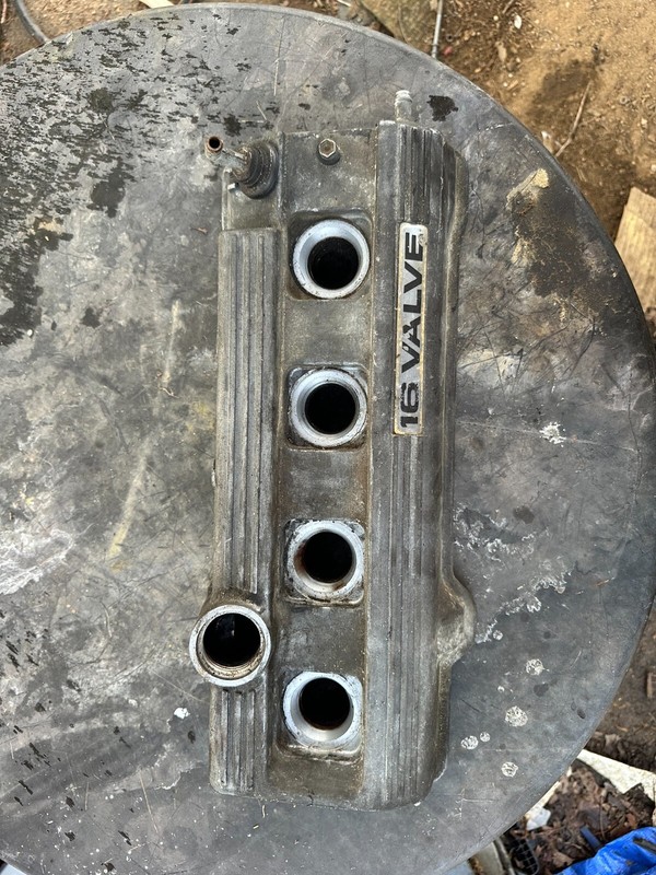 92-99TOYOTA CELICA GT CAMRY & MR2 OEM 2.2 ENGINE VALVE COVER