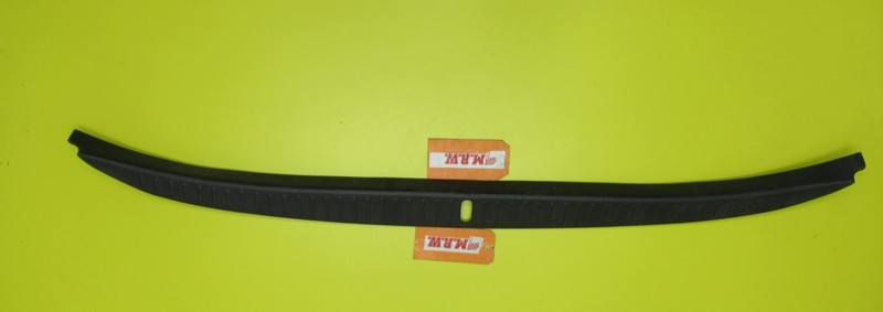 TRUNK LATCH TRIM FINISH PANEL CAP COVER BODY REAR DOOR PANEL 94-99 CELICA GT ST