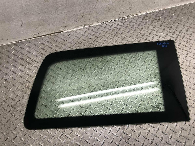 07-11 DODGE NITRO PASSENGER QUARTER GLASS WINDOW LIGHT TINT OEM 55360884AC