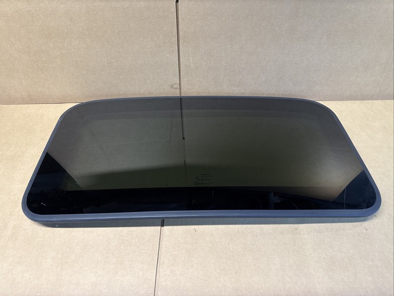 2007-2011 Dodge Nitro Sun Roof Sunroof Window OEM Glass FREE SHIPPING