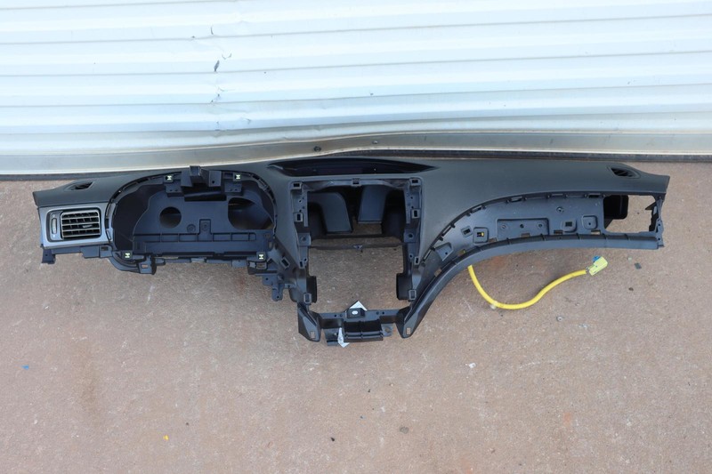 2008-2014 SUBARU IMPREZA 22.5L BASE DASH DASHBOARD INSTRUMENT PANEL BLACK OEM