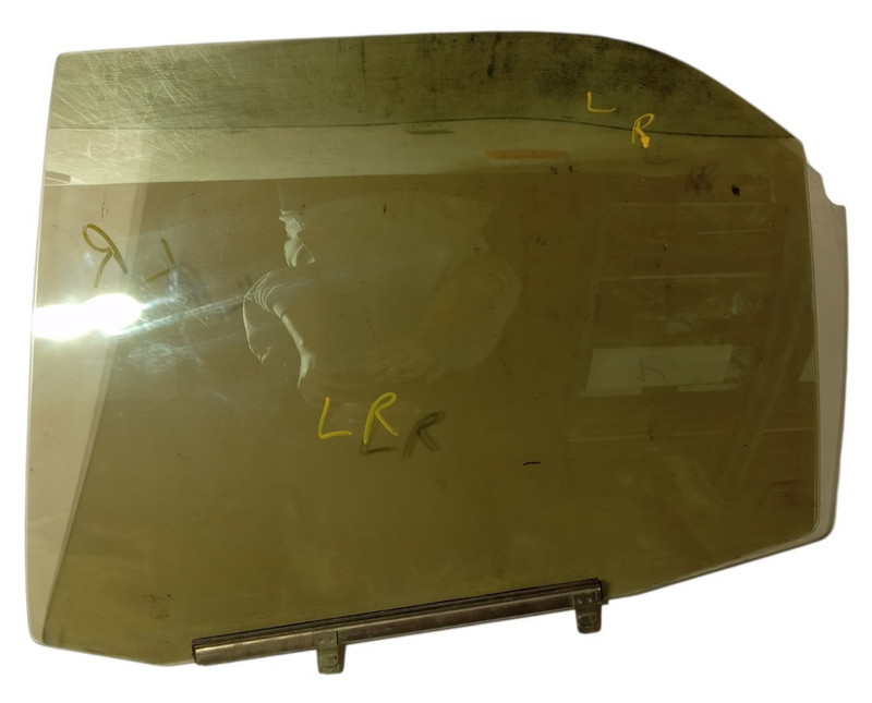 1999 2001 Lexus RX RX300 Left Driver Side Rear Door Window Glass OEM 6811448900