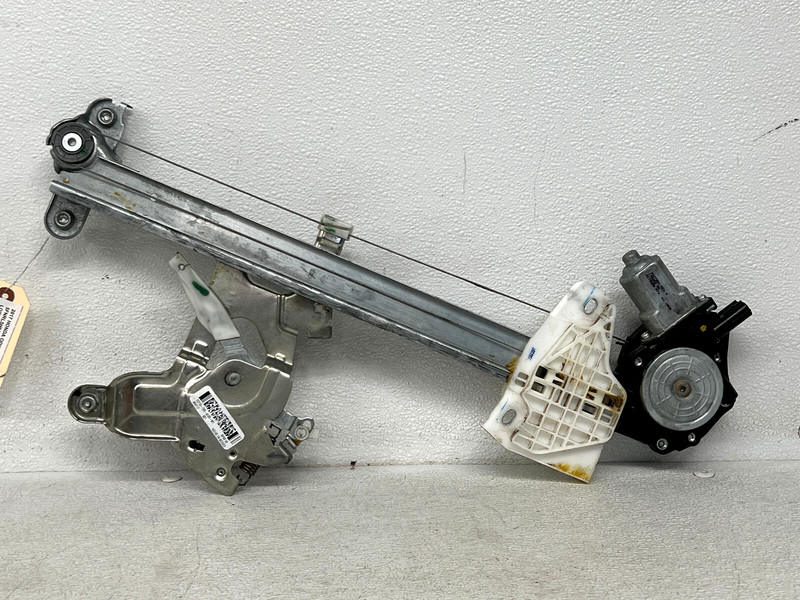 ⭐2011-2017 HONDA ODYSSEY REAR RIGHT DOOR WINDOW REGULATOR WITH MOTOR OEM LOT2586