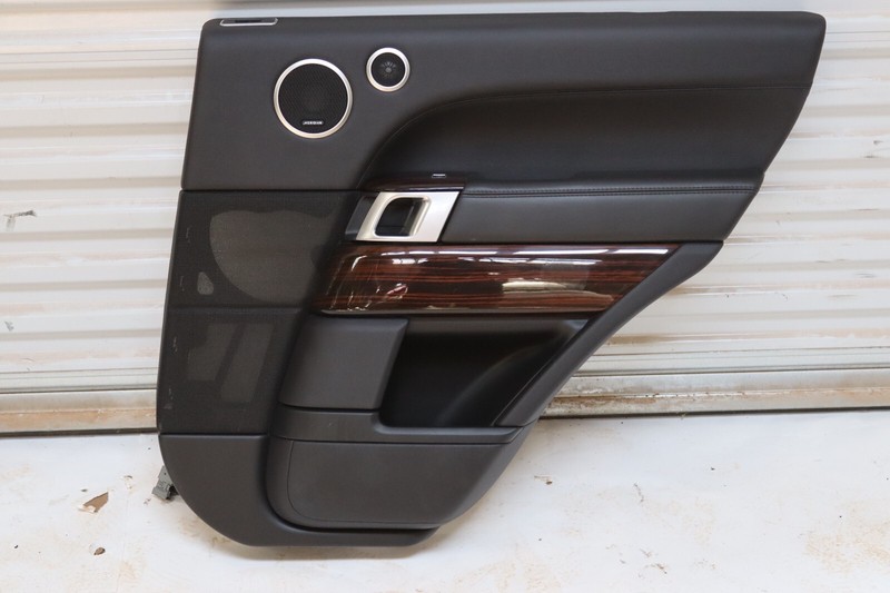 2014-2017 RANGE ROVER L405 REAR RIGHT SIDE DOOR PANEL TRIM COVER OEM