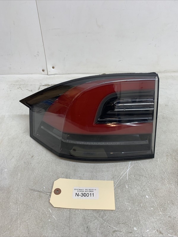 ⚡️16-20 Tesla Model X Left Driver LED Outer Tail Light Lamp OEM 30011 B161