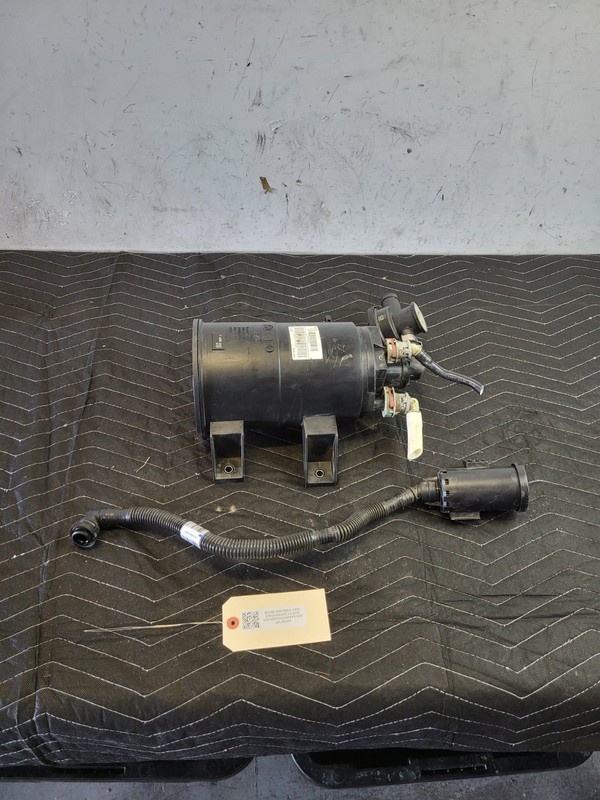 Used Oem BMW Fuel Vapor Evaporator Canister 2023-2025 430Xi Gran Coupe 2.0L AWD