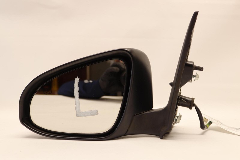 2014-2019 TOYOTA COROLLA LEFT DRIVER SIDE DOOR POWER MIRROR W/ HEATED & TURN OEM