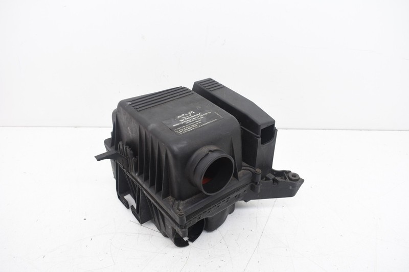 2002-2006 MINI COOPER S R53 AIR FILTER HOUSING INTAKE CLEANER BOX OEM KW86
