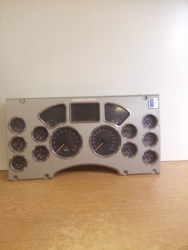 Mack Speedometer Instrument Gauge Cluster A2C53090404