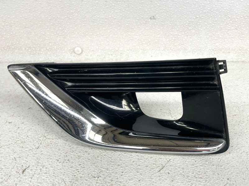 ⭐2018-2020 INFINITI Q50 FRONT BUMPER LEFT SIDE FOG LIGHT BEZEL TRIM OEM LOT2298