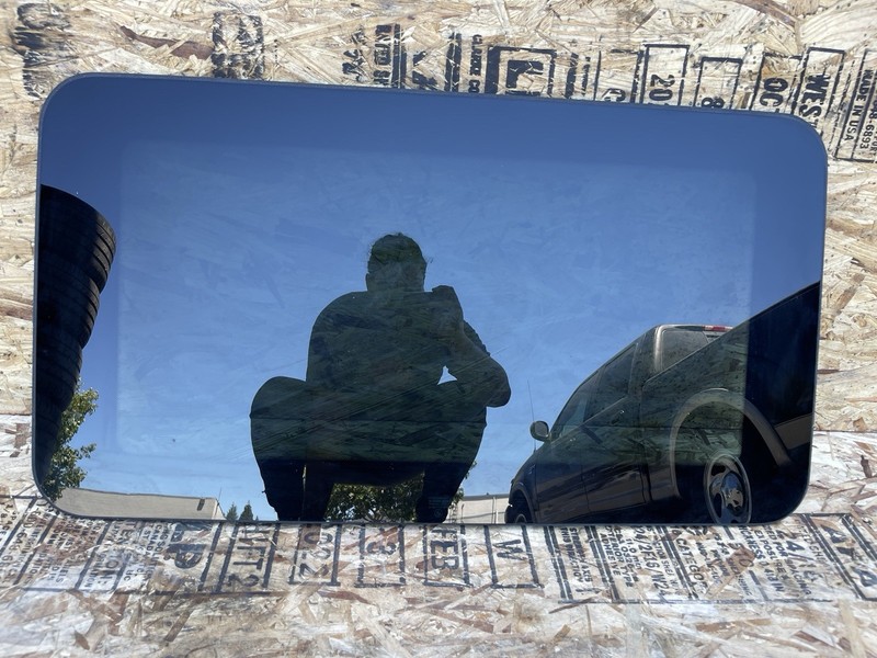 95-01 BMW E38 750iL 740iL Sun Roof Moonroof Window Glass Panel Window Tinted OEM