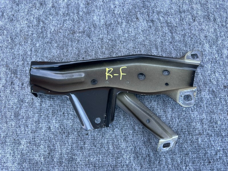 INFINITI QX60 2022-2026 OEM FRONT RIGHT PASSENGER FENDER APRON SUPPORT BRACKET
