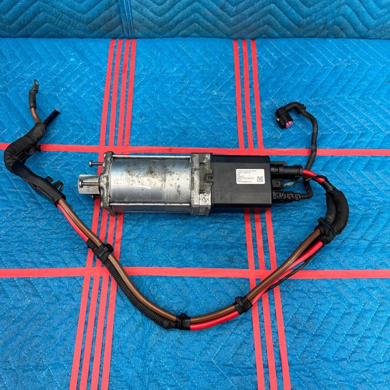 2012–2016 BMW 328i xDrive F30 Power Steering Motor OEM 7369110001