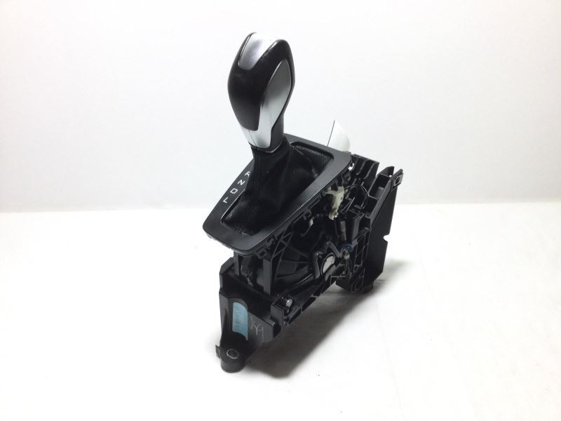 F1EZ7210UD AUTOMATIC TRANSMISSION SHIFTER FITS 16 FORD FOCUS 25594