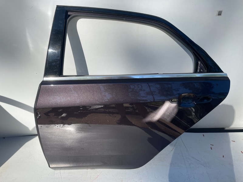 2003-2007 CADILLAC CTS REAR LEFT DRIVER DOOR SHELL PANEL WITH WINDOW OEM