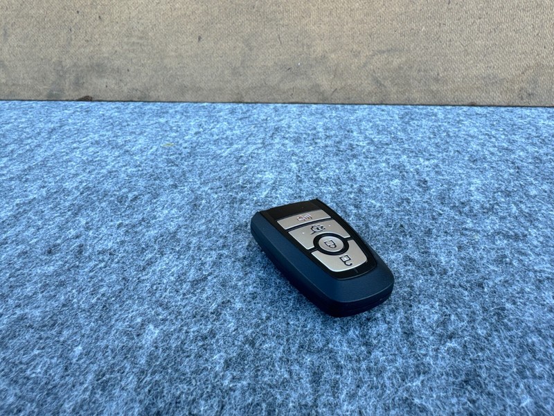 FORD BRONCO SPORT 2021-2024 OEM KEYLESS KEY FOB REMOTE CONTROL ASSEMBLY