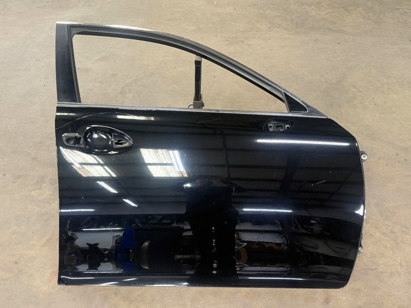 ⭐2013-2020 LEXUS GS350 F SPORT FRONT RIGHT DOOR PANEL COVER SHELL OEM LOT2751