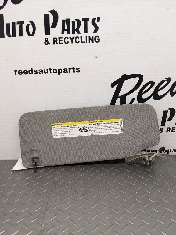 Passenger Right Sun Visor Fits 15-20 SUBURBAN 1500 1161638