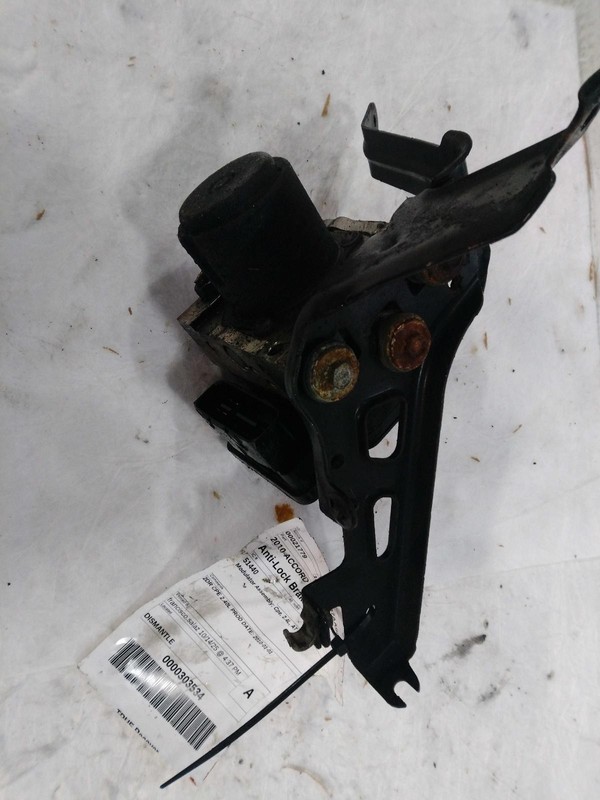 2010 Honda Accord ABS Modulator Assembly OEM 57110TE0305 Grey 223k Miles