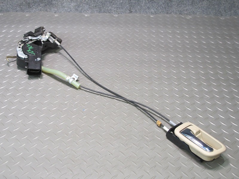 2003-2007 LEXUS UZJ100L LX470 REAR LEFT DOOR LOCK LATCH ACTUATOR W/ HANDLE