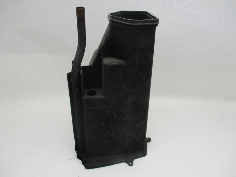 338597 0338597 Inner Exhaust Housing Evinrude Johnson 200 225 Hp
