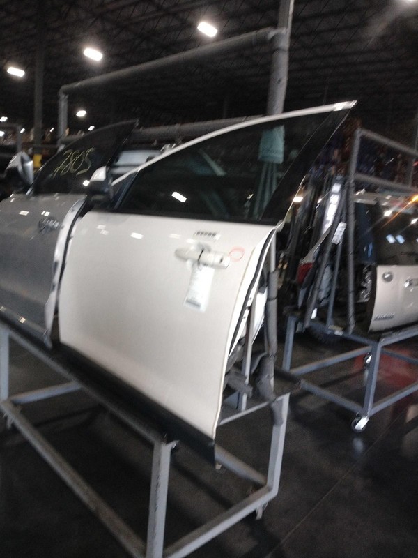 2013 Ford Edge Left Door White 4DR SUV OEM Used Part 35834 123K Miles