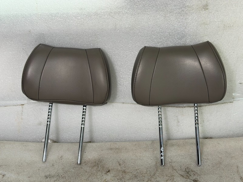 Jeep Grand Cherokee WJ 99-04 Front Seat Head Rest Taupe Factory OEM #028