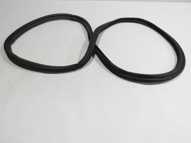06-12 Porsche Boxster 2009 Rear Hood Bonnet Trunk Lid Weather Strip Seal :Y