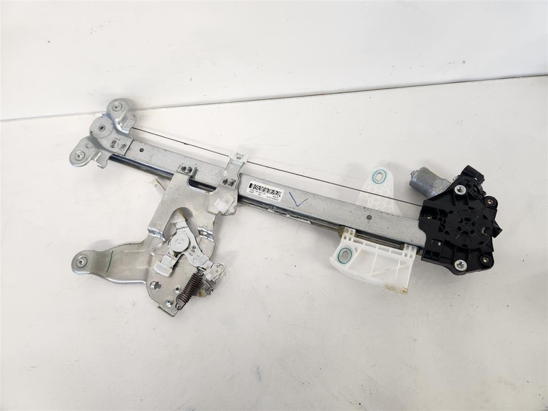 2018-2023 Honda Odyssey Rear Driver Door Power Window Regulator & Motor 72750-Th