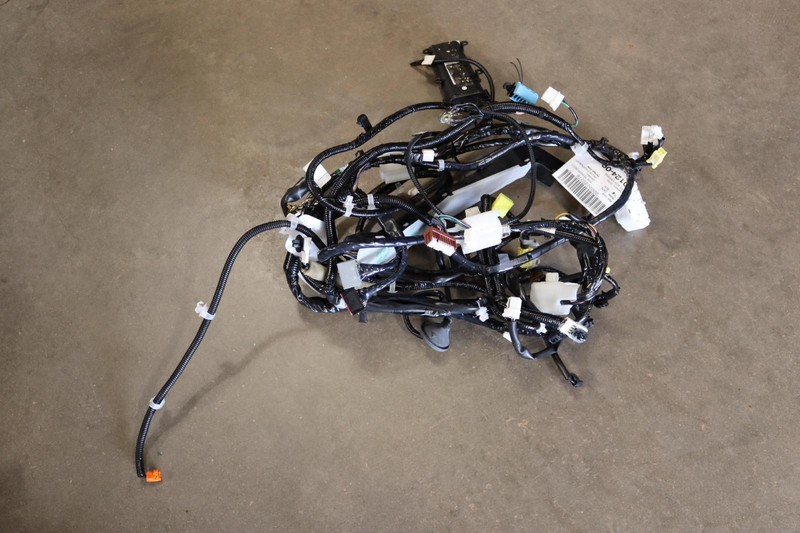 2014-2017 INFINITI QX70 RIGHT SIDE BODY WIRE WIRING HARNESS CABLE OEM