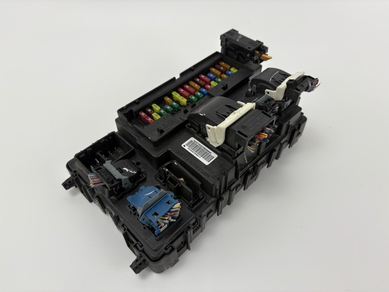 2016 LINCOLN MKZ FUSE BOX BODY CONTROL MODULE MULTIFUNCTION RELAY GG9T15604BC
