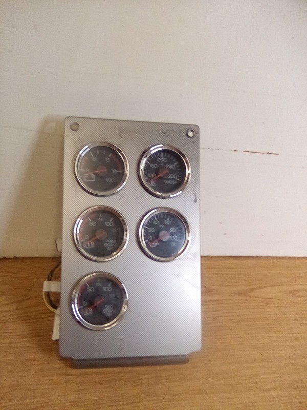 Kenworth T270 Instrument Cluster S64-1293-1111110