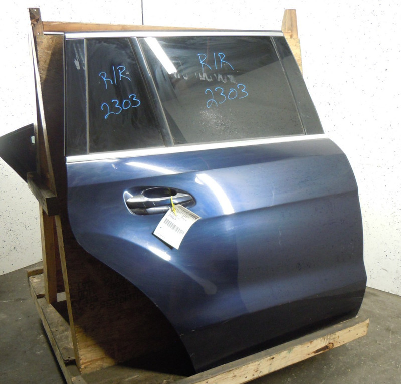 13-15 Mercedes-Benz GL450 Rear Door Assembly Passenger Right OEM 890 *SEE NOTES*