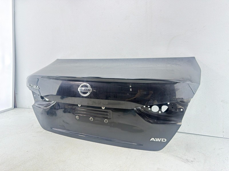 2019-2025 NISSAN ALTIMA Rear Trunk Lid Assembly OEM BLACK OEM SEE PIC!!!!!
