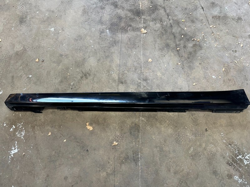 12-19 BMW F30 F31 LEFT SKIRT ROCKER PANEL COVER MOLDING Black 668 OEM