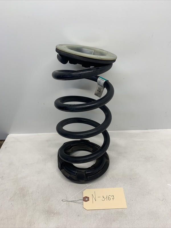 20-22 Tesla Model Y Suspension Strut Shock Absorber Coil Spring Rear RH 3167 S15