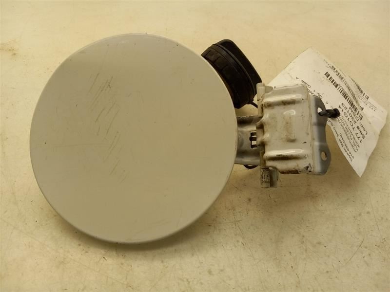 2014 TOYOTA YARIS LE FUEL FILLER DOOR WHT-FG10