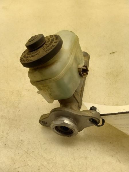 00-03 TOYOTA SOLARA 2.2L 4CYL AT FWD BRAKE MASTER CYLINDER ASSEMBLY