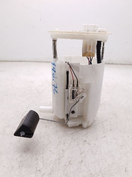 09-16 TOYOTA VENZA 2.7L FWD AT GAS FUEL PUMP ASSEMBLY