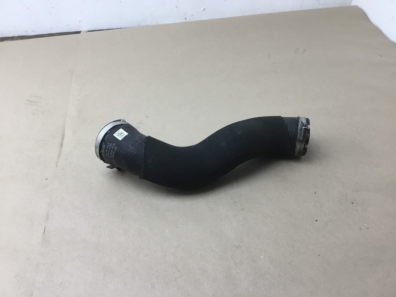 Audi A8 A8L D5 2019 Right Intercooler Lower Coolant Hose Pipe Line Tube 19-23;:O