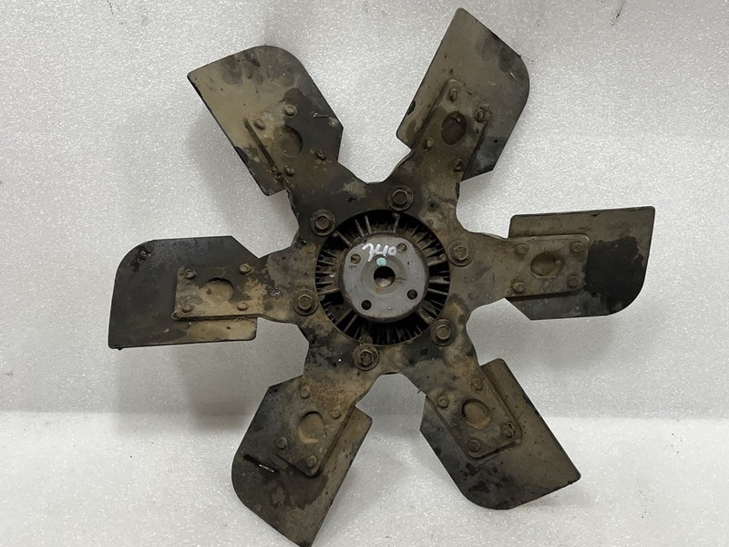 1994 CHEVROLET 3500 PICKUP FAN BLADE WITH CLUTCH DIESEL 6.5L 15953231 15991496