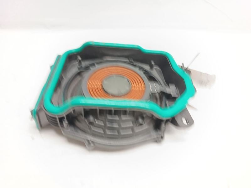BMW G11 740i 750i Left Sub Woofer Central Bass Speaker 65136801075