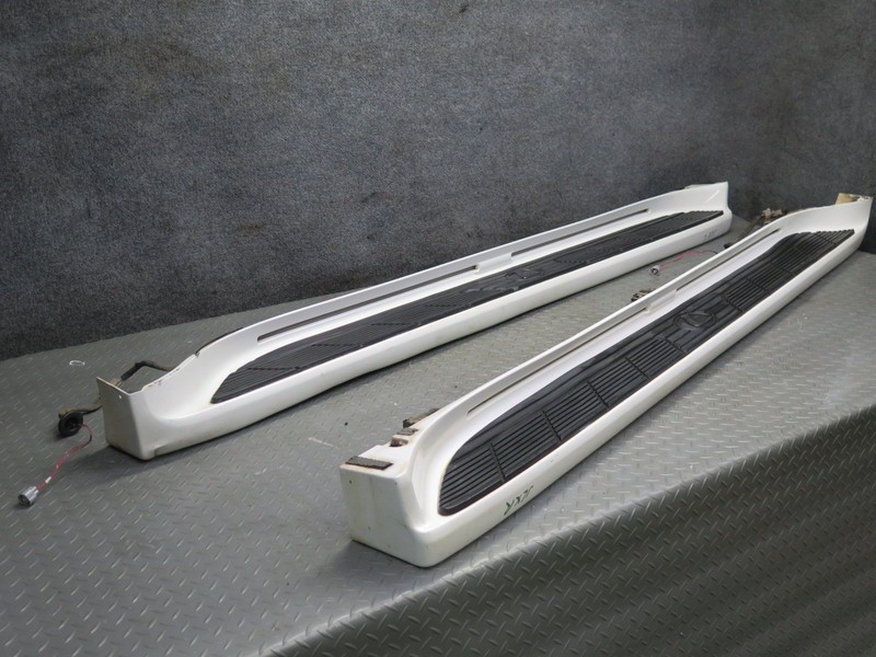 2003-2007 LEXUS J100 LX470 RIGHT LEFT SIDE SKIRT RUNNING BOARD STEP PANEL SET