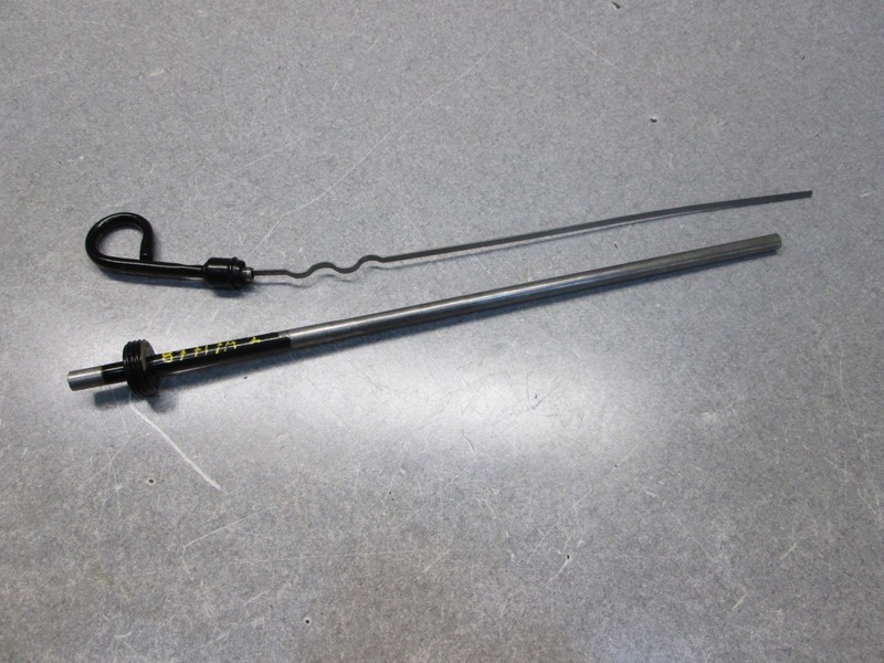 45490 87717A2 Mercruiser 2.5 3.0 120 140 Hp Oil Level Dipstick & Oil Tube