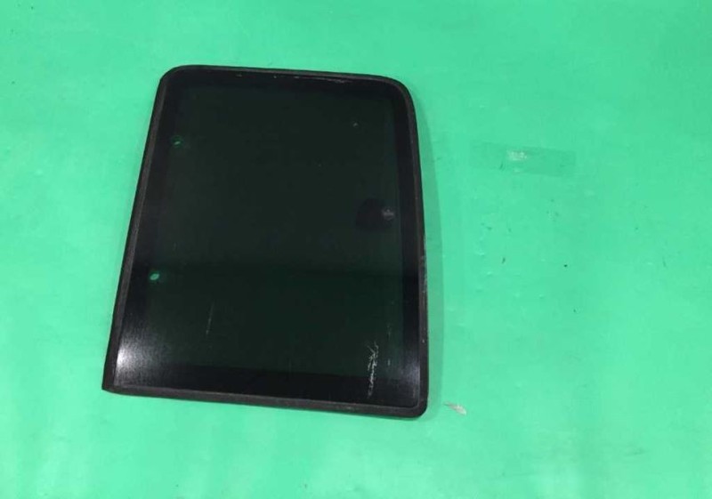 98 GMC 1500 DRIVER LEFT REAR QUARTER WINDOW GLASS OEM 3276-8